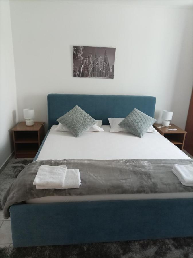 Hotel Arena Nikic Ossero Esterno foto