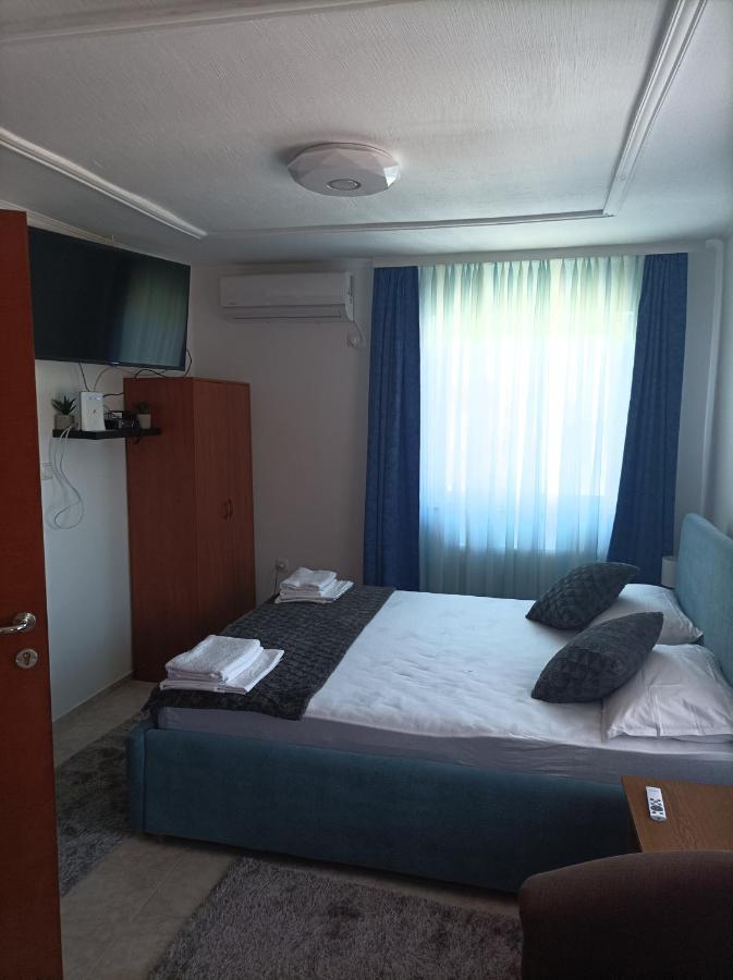 Hotel Arena Nikic Ossero Esterno foto