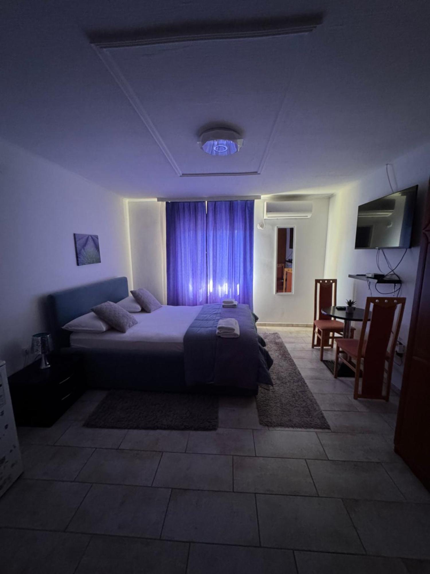 Hotel Arena Nikic Ossero Esterno foto